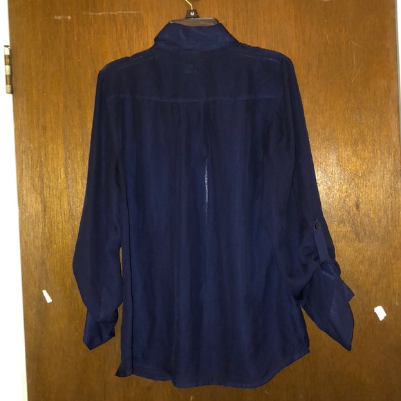 Button down blouse - Picture 2 of 2